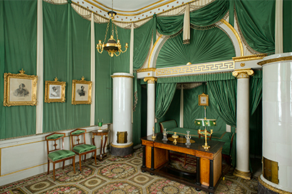 Rosersbergs slott interiör Karl XIV Johans sängkammare