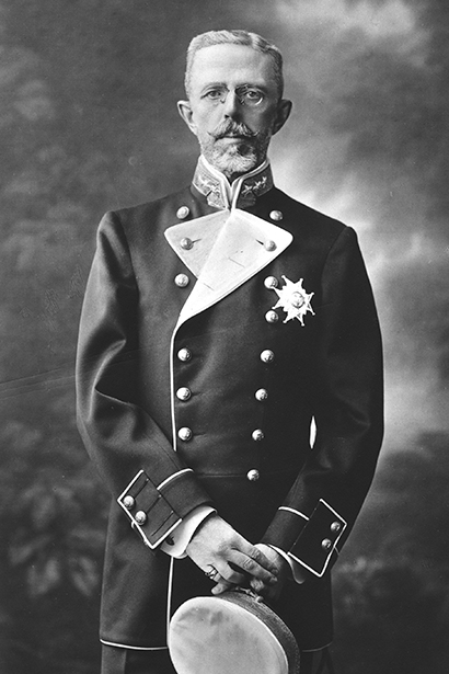 Kung Gustaf V, fotografi från år 1914. 